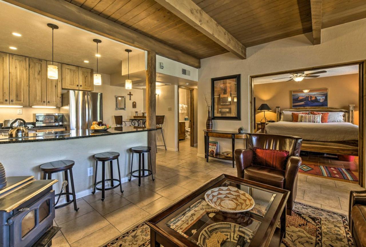 شقة Adobe-Style Abode With Amenities - Walk To Plaza! سانتا فيه المظهر الخارجي الصورة