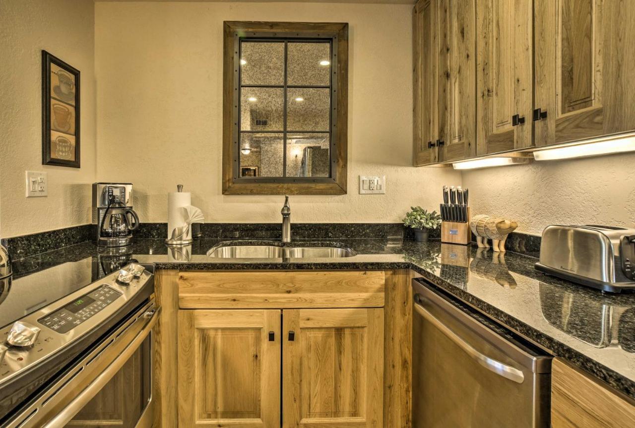 شقة Adobe-Style Abode With Amenities - Walk To Plaza! سانتا فيه المظهر الخارجي الصورة